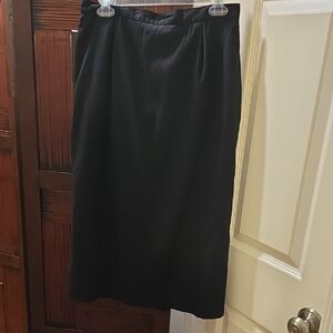 Elegant Straight Black Women's Skirt
